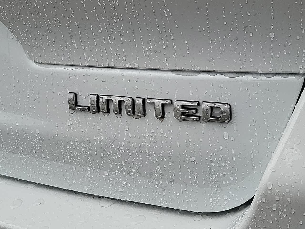 Thumbnail: 2026 Jeep Grand Cherokee - 15