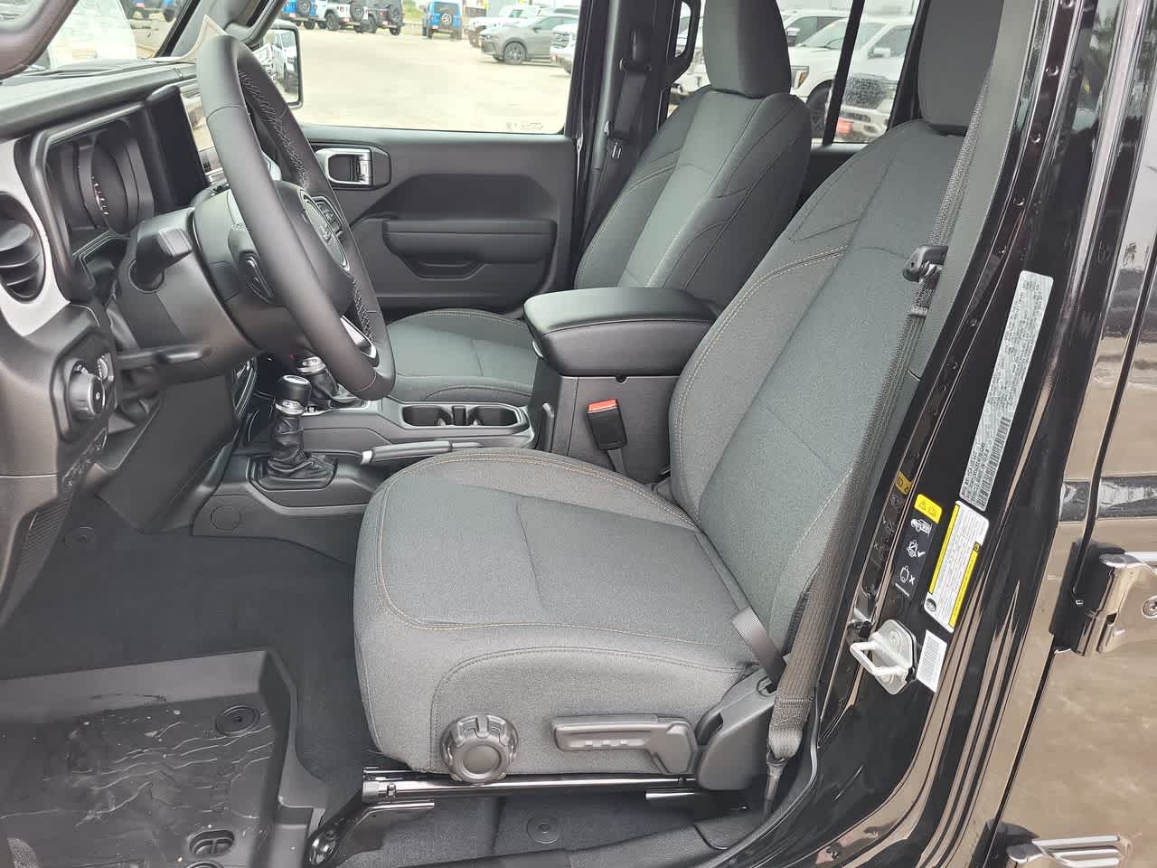 Thumbnail: 2026 Jeep Wrangler - 19