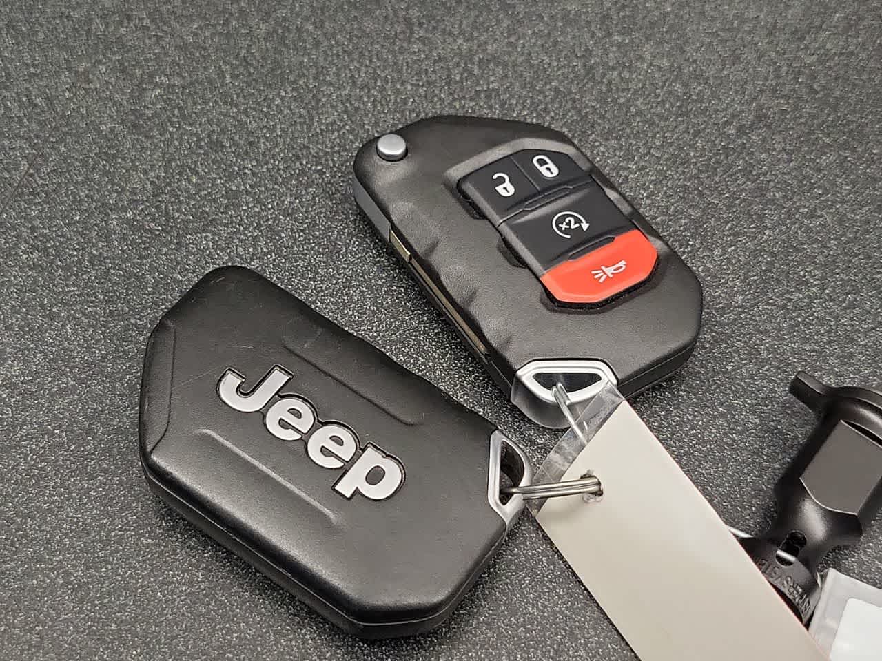 Thumbnail: 2019 Jeep Wrangler - 28