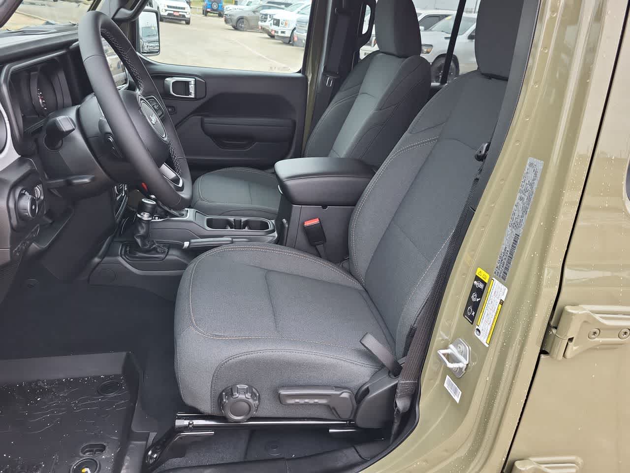 Thumbnail: 2026 Jeep Wrangler - 19