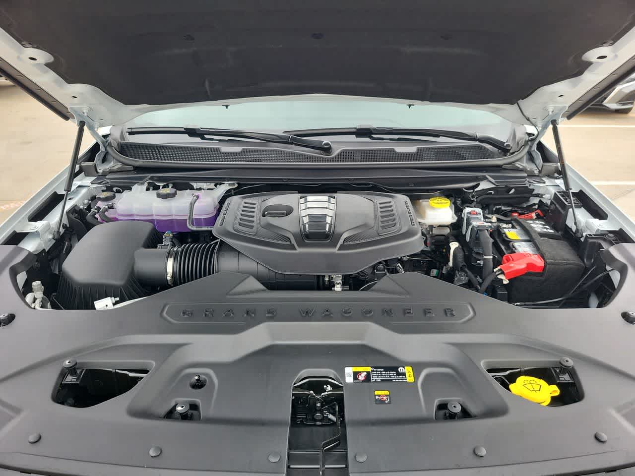 Thumbnail: 2026 Jeep Grand Wagoneer - 17