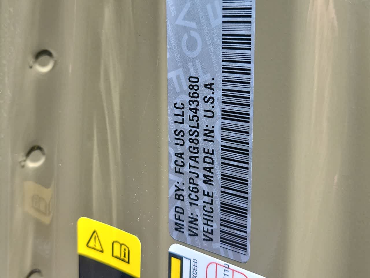 Thumbnail: 2025 Jeep Gladiator - 29