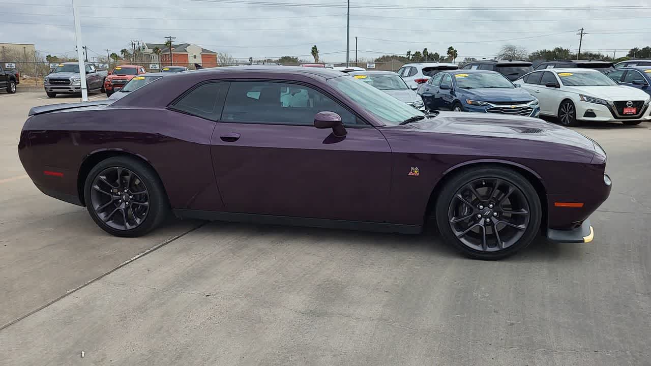 Thumbnail: 2022 Dodge Challenger - 9