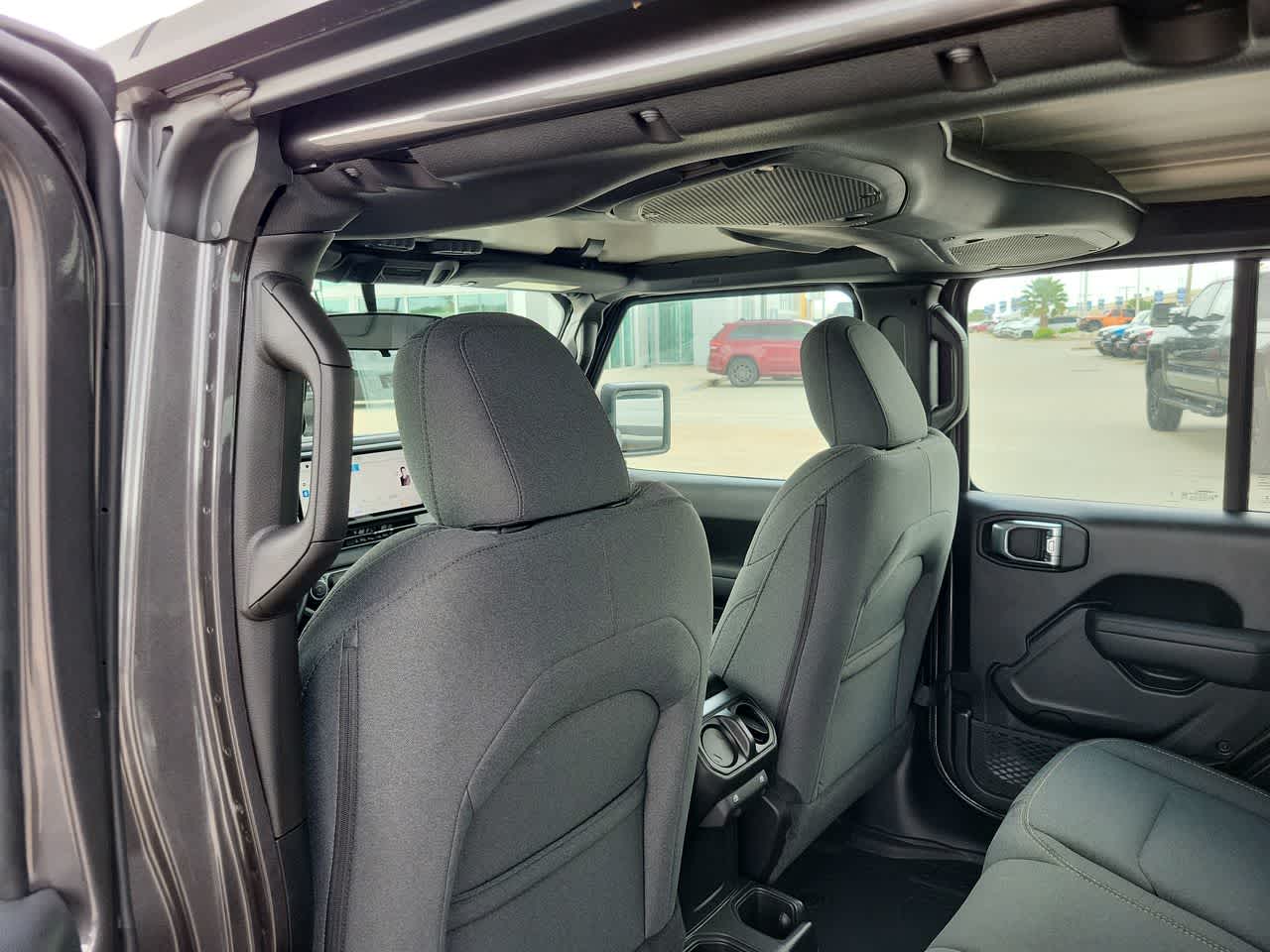 Thumbnail: 2025 Jeep Wrangler - 20