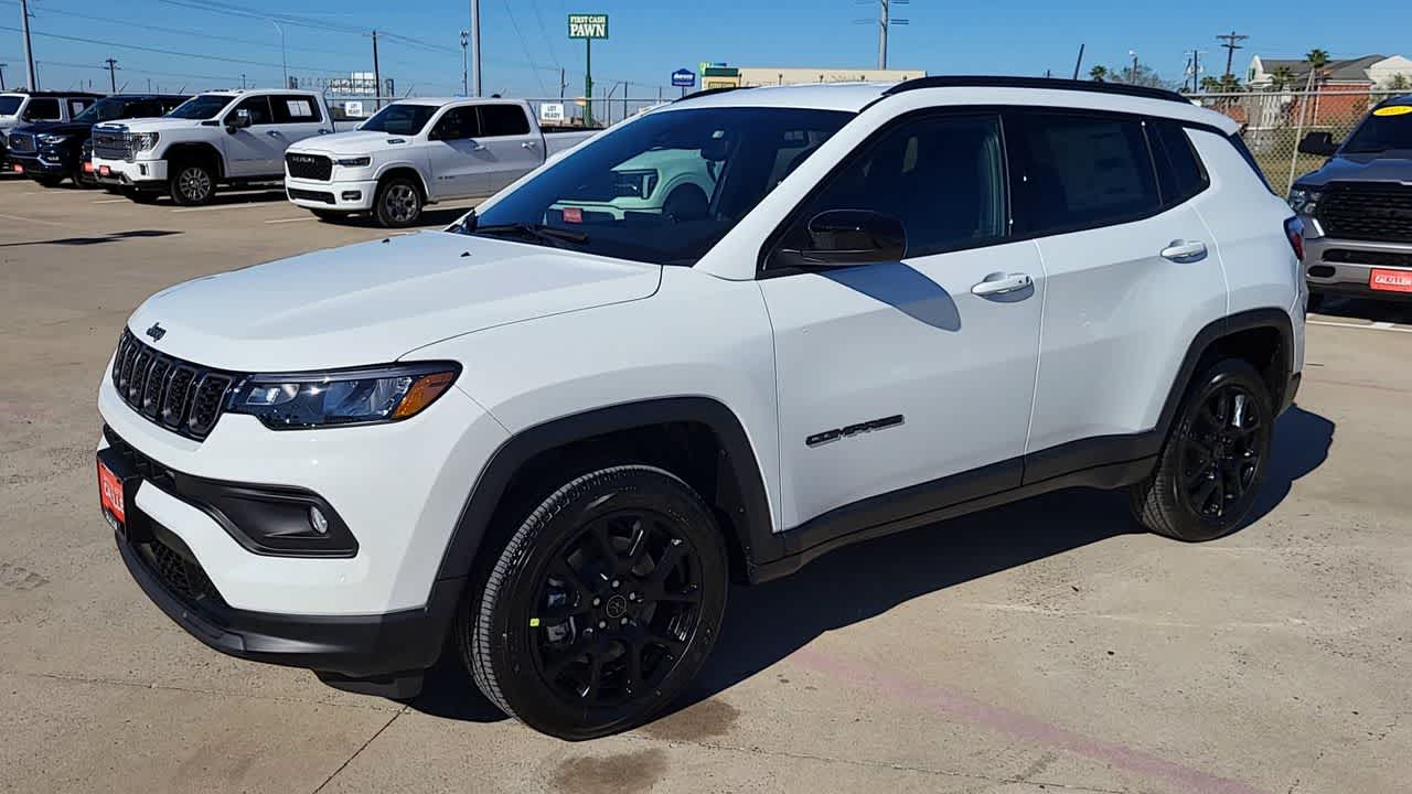 Thumbnail: 2026 Jeep Compass - 4