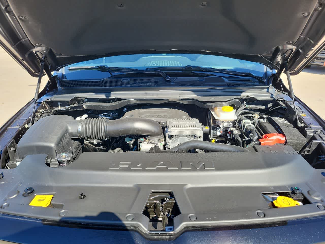 Thumbnail: 2026 RAM 1500 - 17