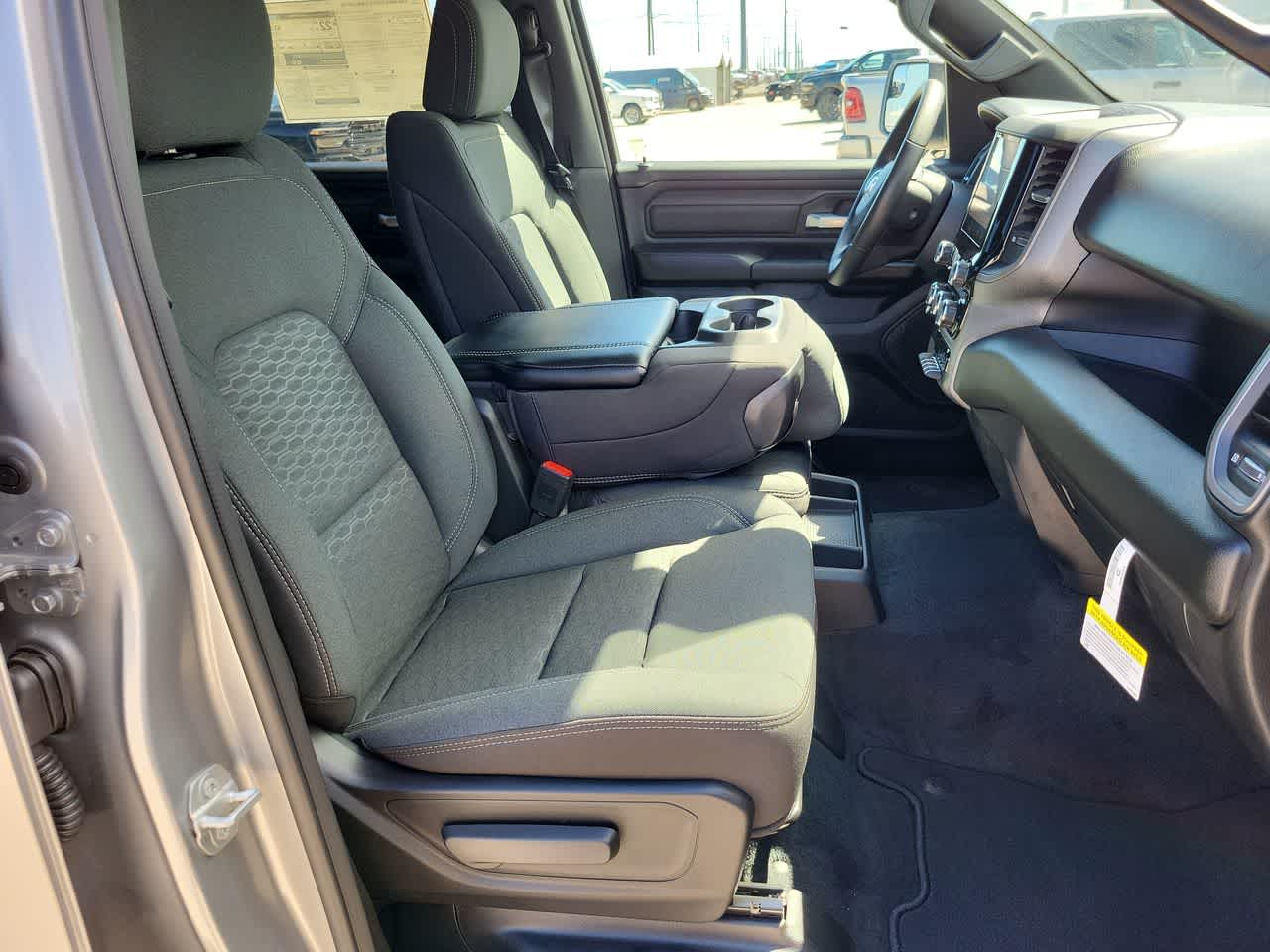 Thumbnail: 2025 RAM 1500 - 22