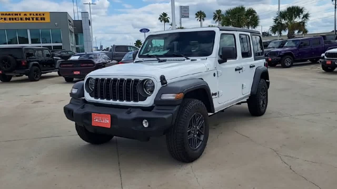 Thumbnail: 2026 Jeep Wrangler - 3