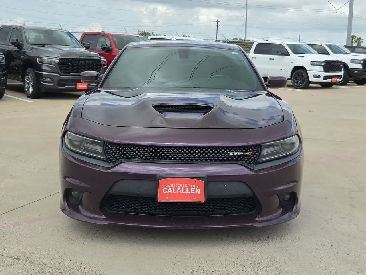 Thumbnail: 2020 Dodge Charger - 14