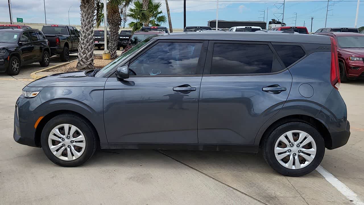 Thumbnail: 2022 Kia Soul - 5