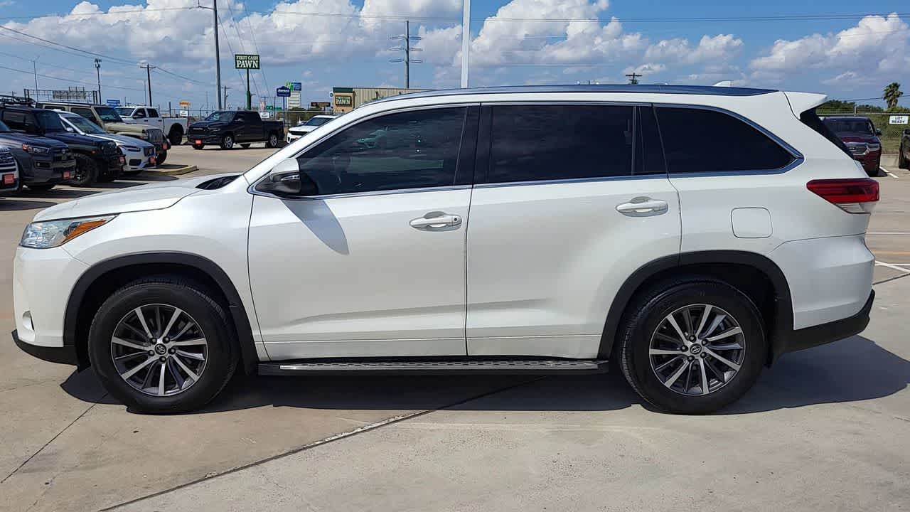 Thumbnail: 2018 Toyota Highlander - 5