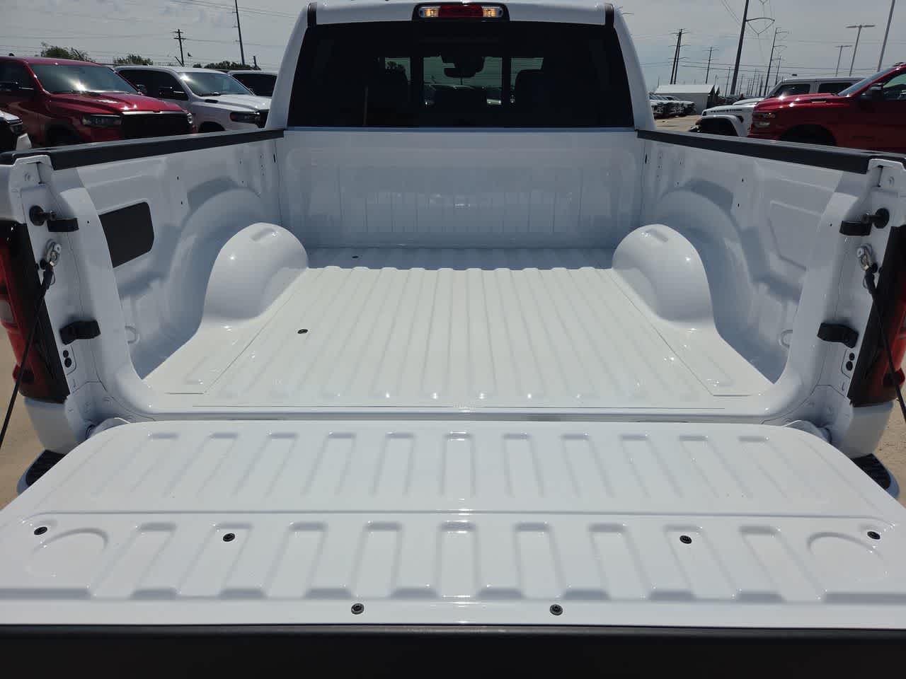 Thumbnail: 2026 RAM 1500 - 27