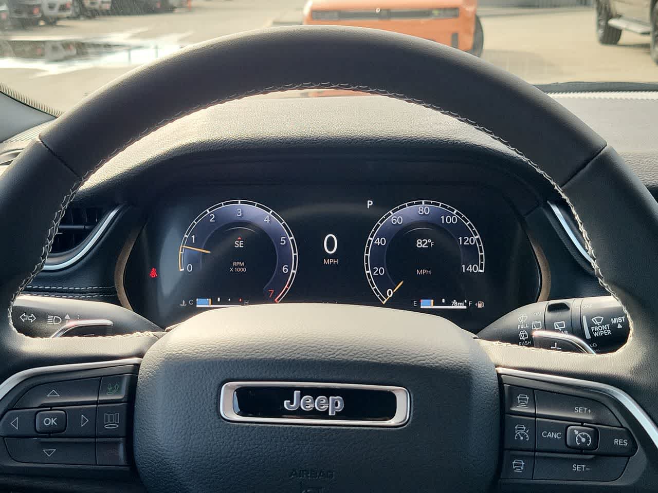 Thumbnail: 2025 Jeep Grand Cherokee - 26