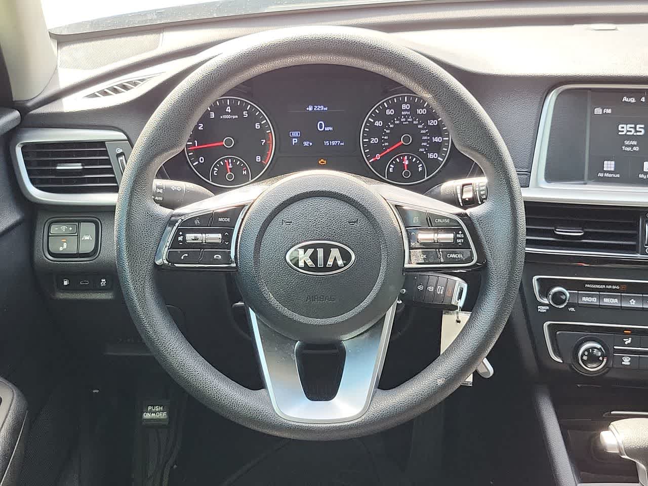 Thumbnail: 2019 Kia Optima - 23