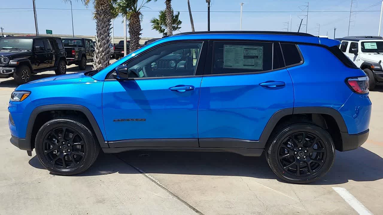 Thumbnail: 2026 Jeep Compass - 5
