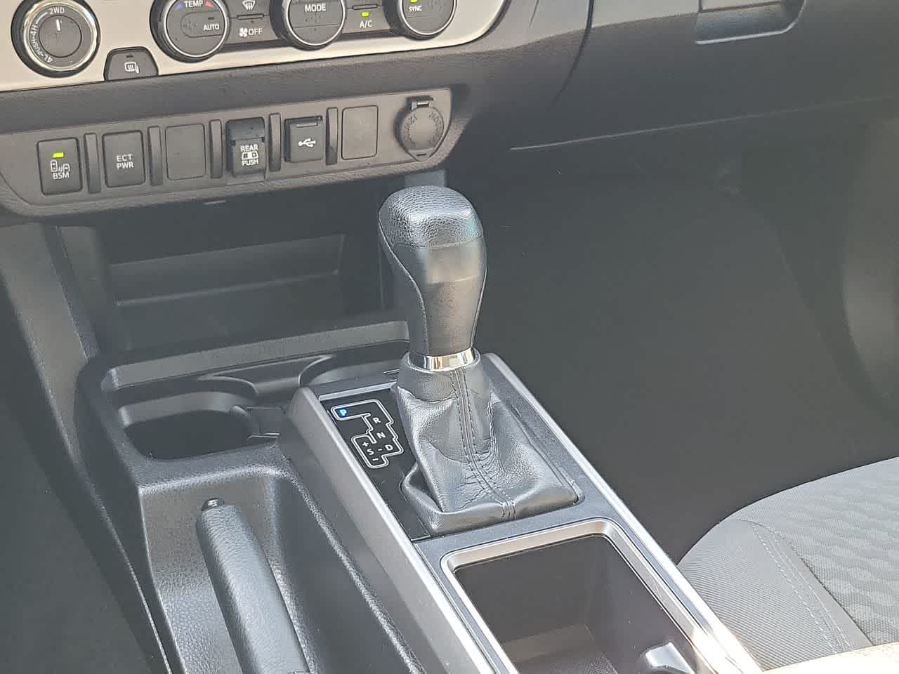 Thumbnail: 2023 Toyota Tacoma - 25