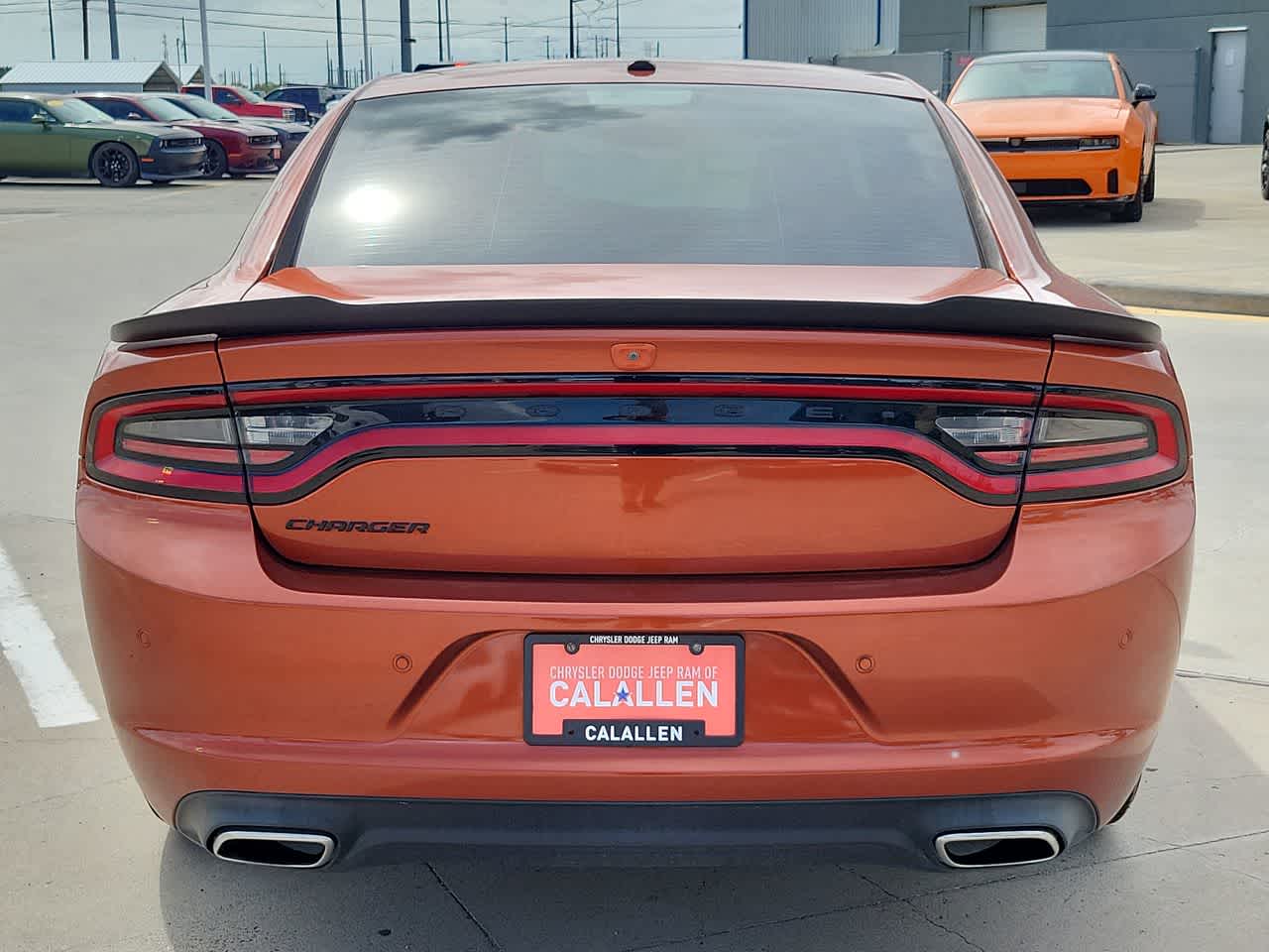 Thumbnail: 2020 Dodge Charger - 13