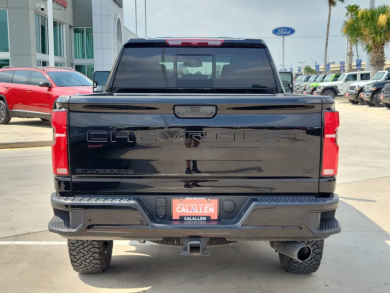 Thumbnail: 2025 Chevrolet Silverado 2500 - 13