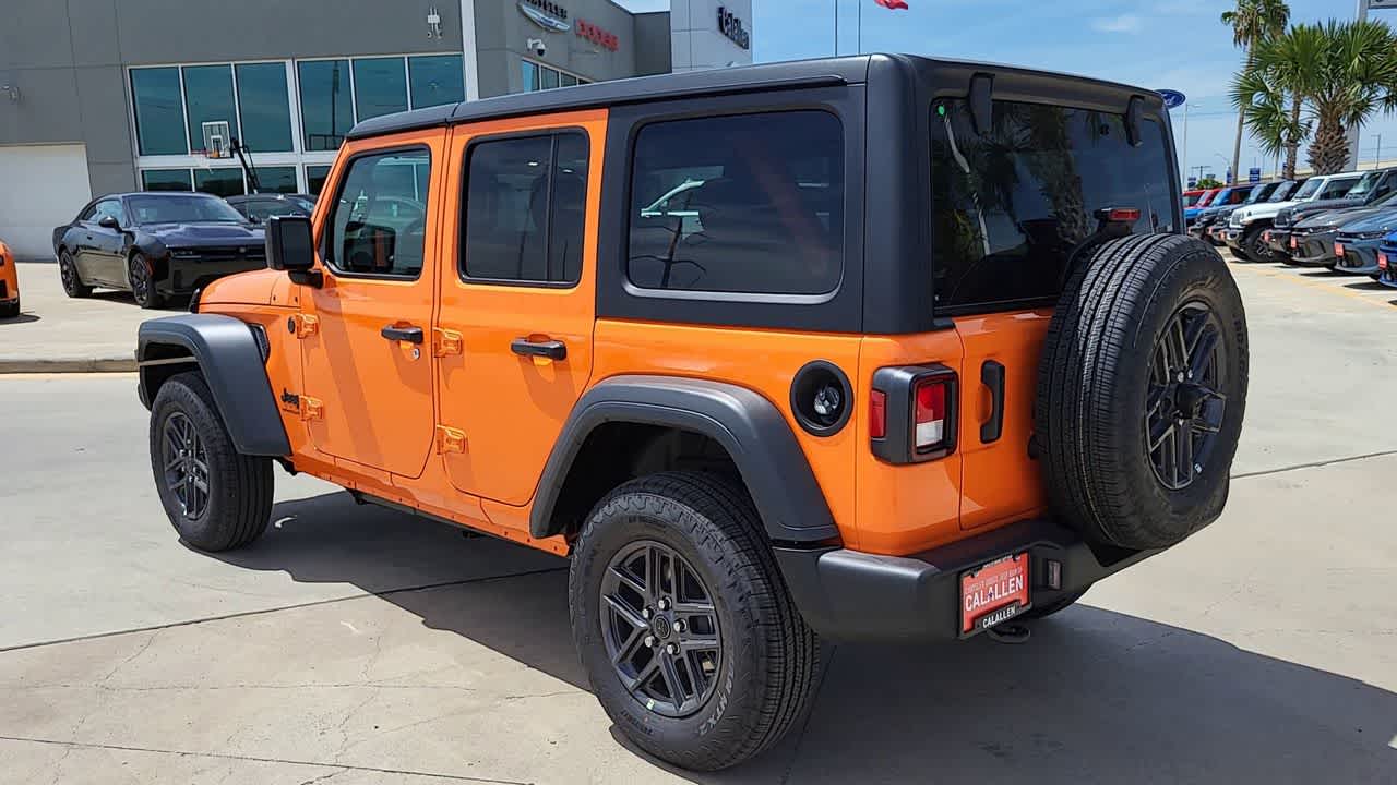 Thumbnail: 2025 Jeep Wrangler - 6