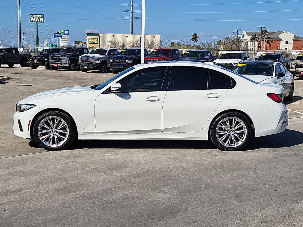 Thumbnail: 2023 BMW 3 Series - 11