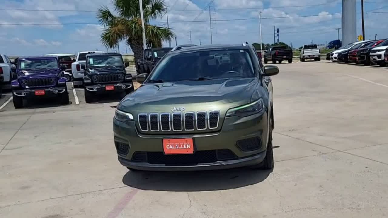 Thumbnail: 2020 Jeep Cherokee - 3