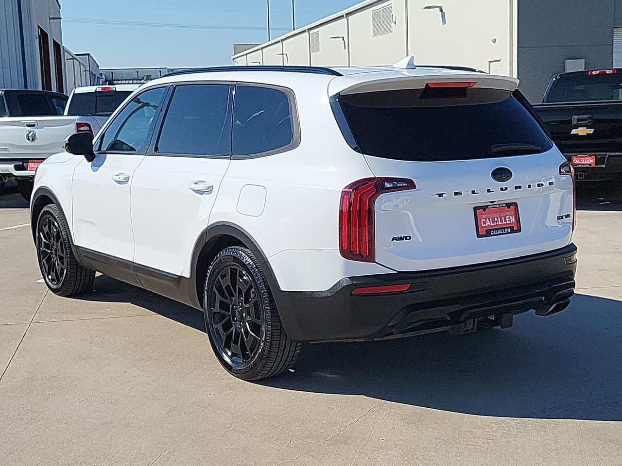 Thumbnail: 2021 Kia Telluride - 12