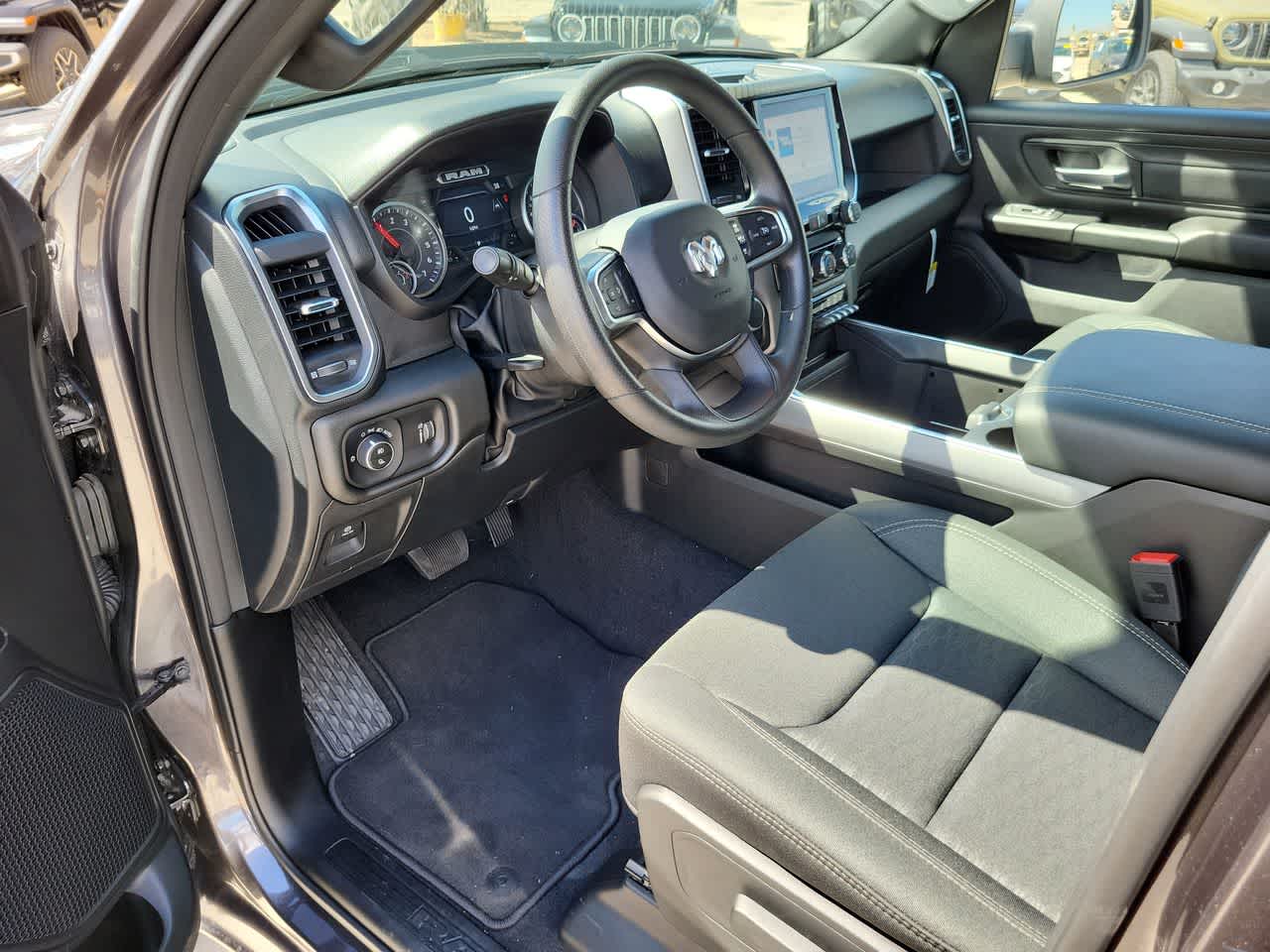 Thumbnail: 2026 RAM 1500 - 10