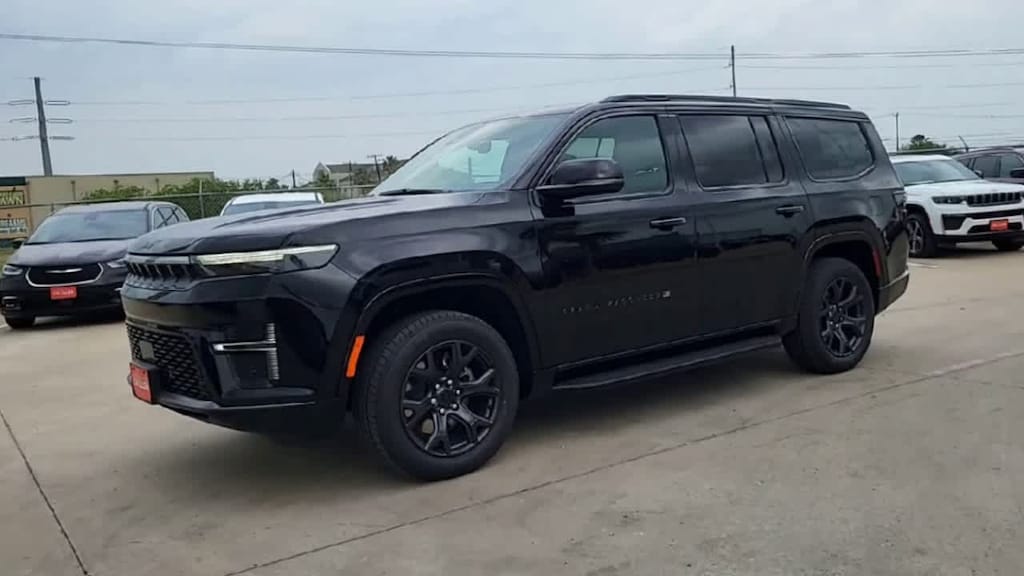 New 2026 Jeep Grand Wagoneer LIMITED ALTITUDE 4X4 Sport Utility