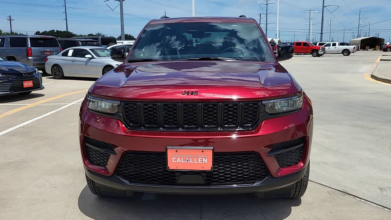 Thumbnail: 2025 Jeep Grand Cherokee - 3