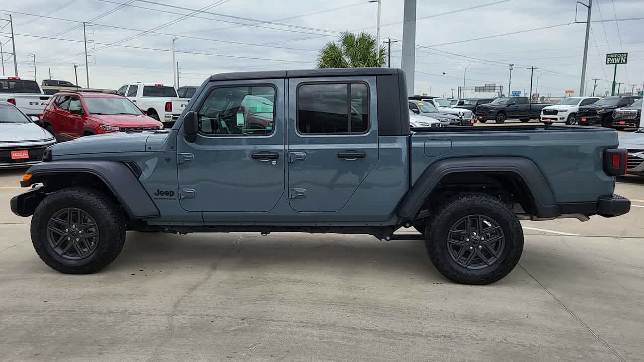 Thumbnail: 2025 Jeep Gladiator - 5