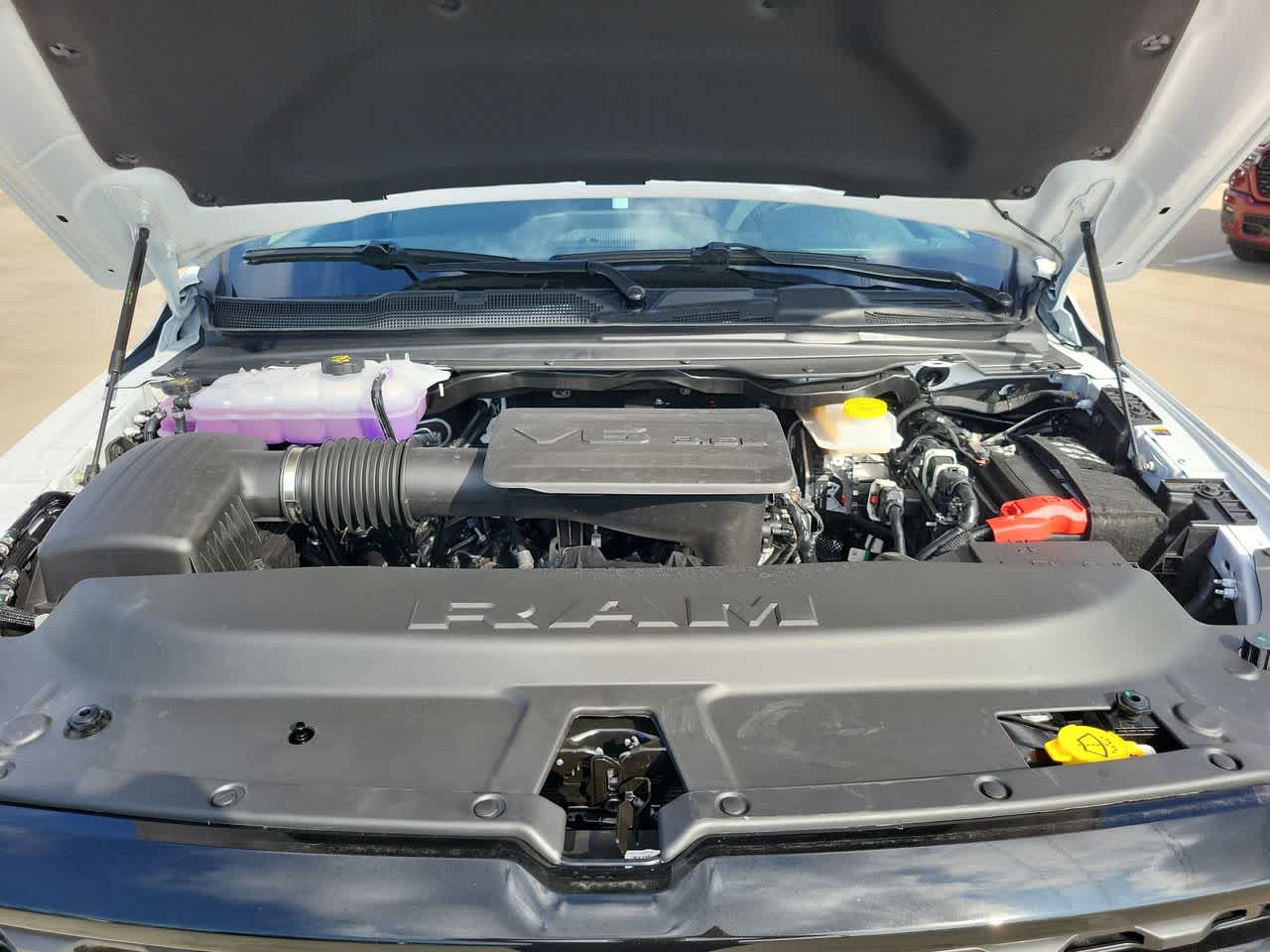 Thumbnail: 2025 RAM 1500 - 17