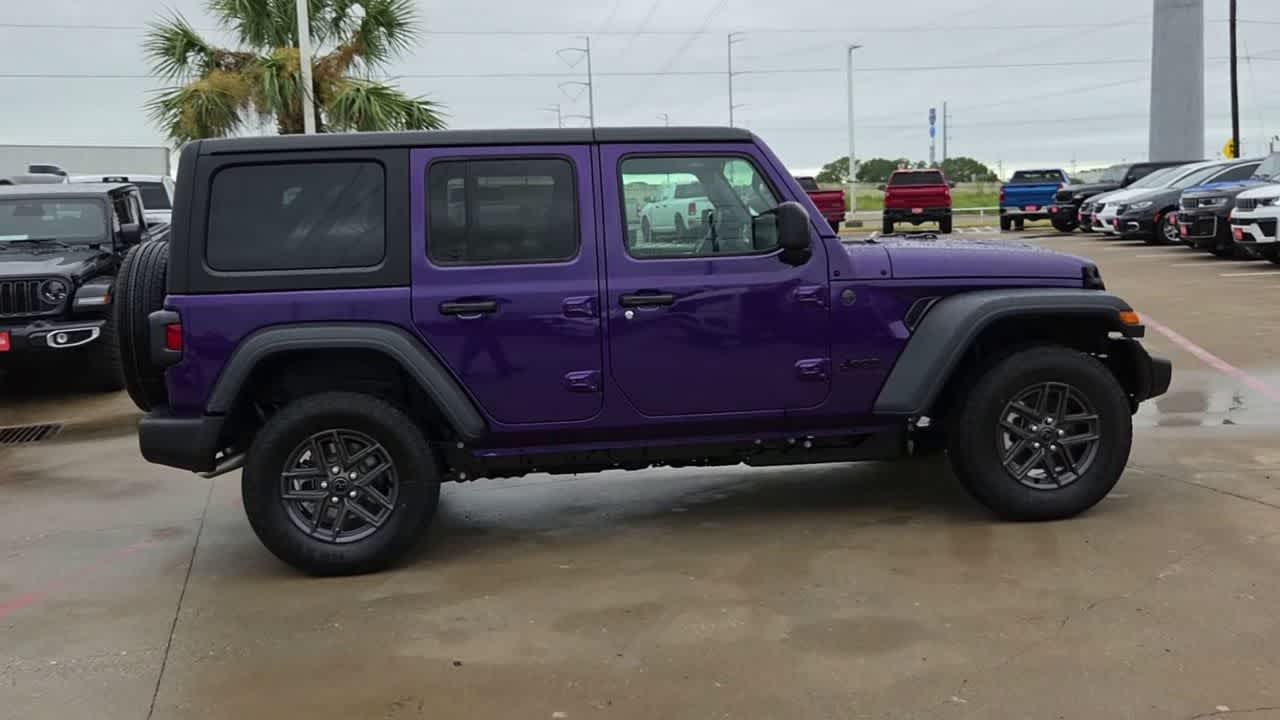 Thumbnail: 2026 Jeep Wrangler - 9