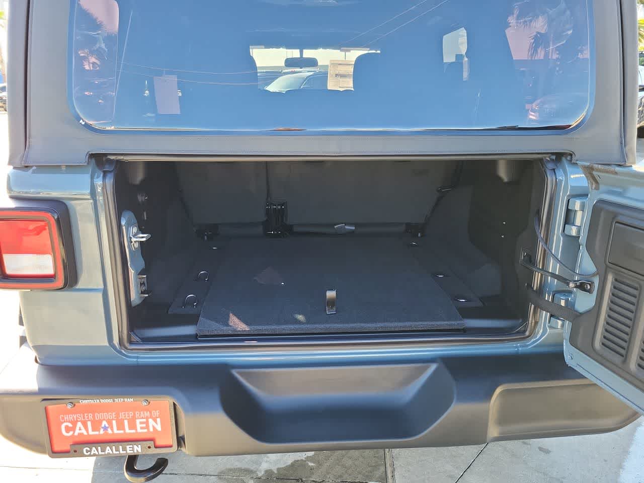 Thumbnail: 2026 Jeep Wrangler - 27