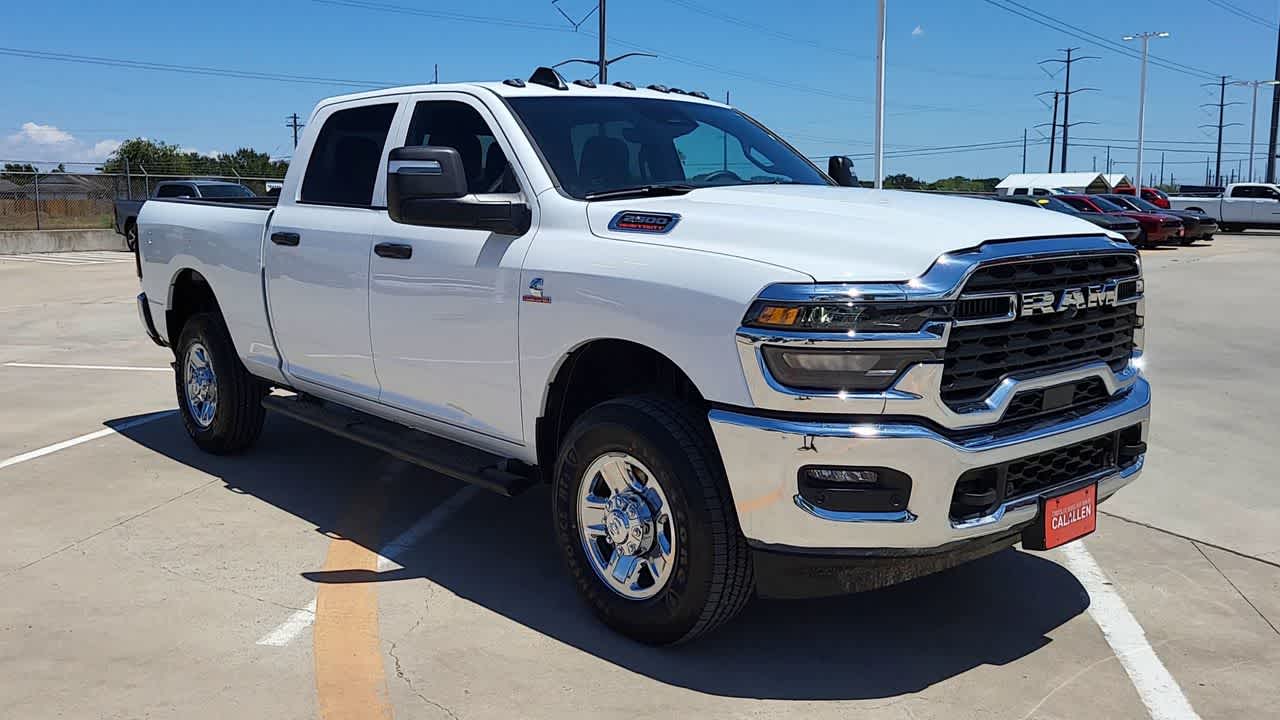 2026 Ram 2500 Tradesman photo 2