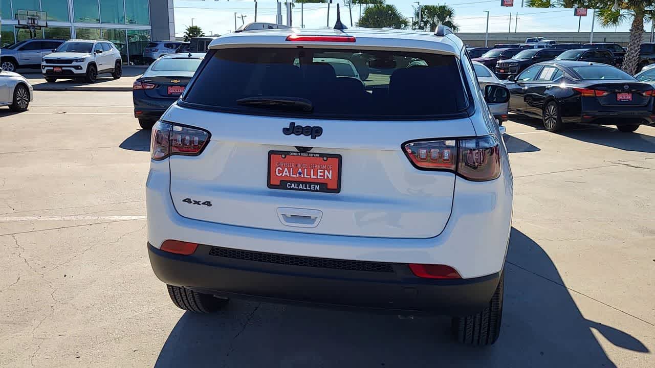 Thumbnail: 2026 Jeep Compass - 7