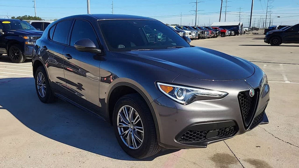 Used 2023 Alfa Romeo Stelvio Sprint SUV