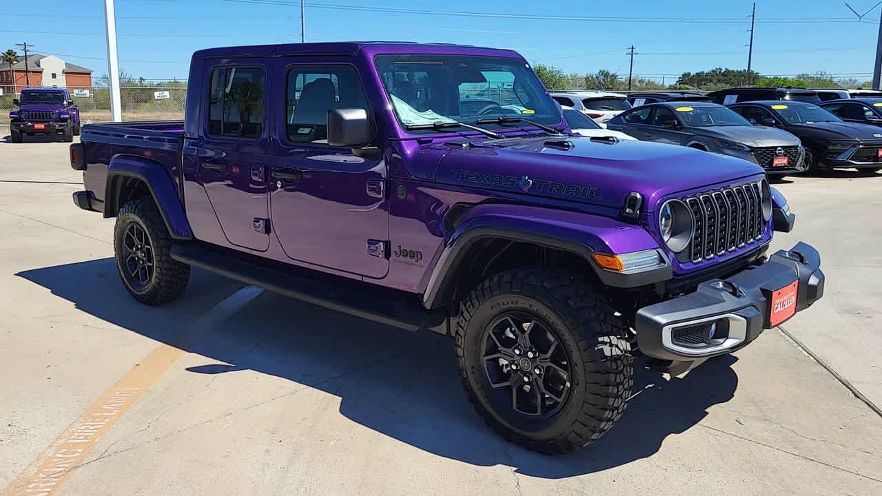 Thumbnail: 2026 Jeep Gladiator - 2