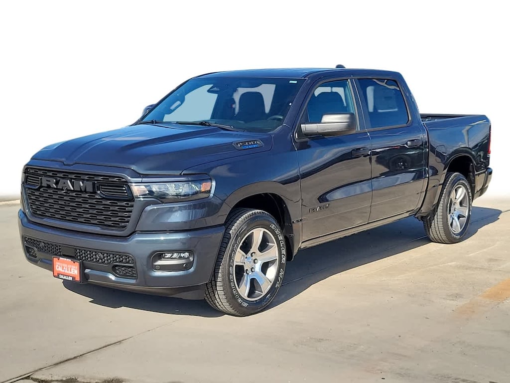 New 2025 Ram 1500 TRADESMAN CREW CAB 4X2 5'7 BOX Pickup