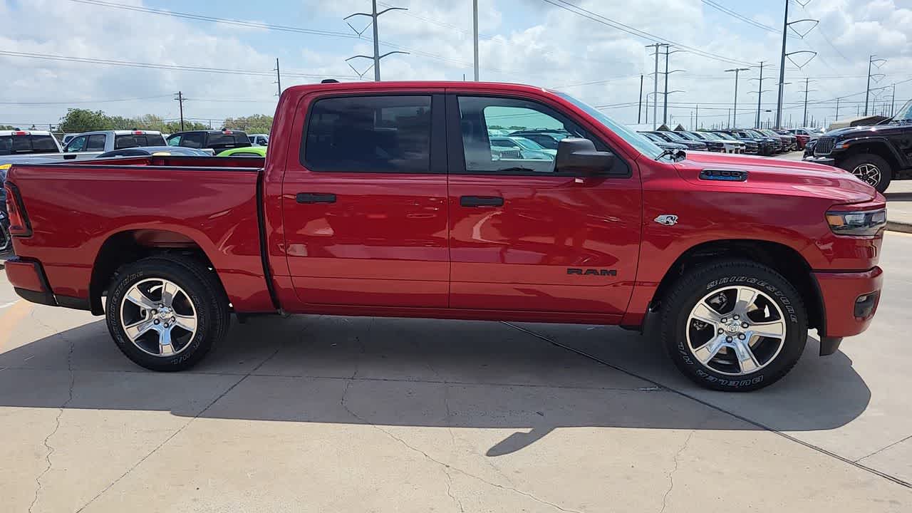 Thumbnail: 2026 RAM 1500 - 9