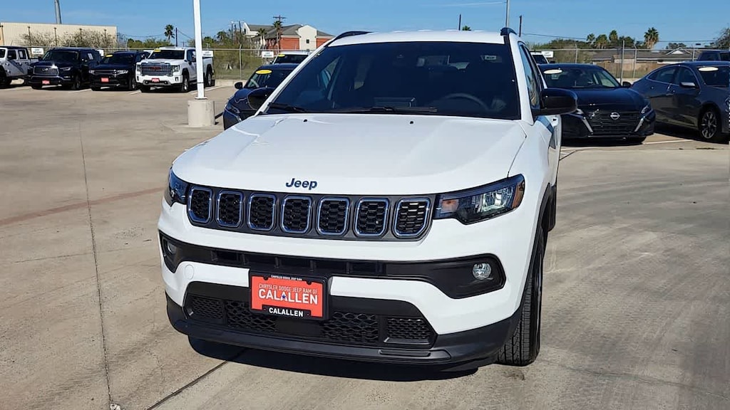 New 2026 Jeep Compass LATITUDE 4X4 Sport Utility