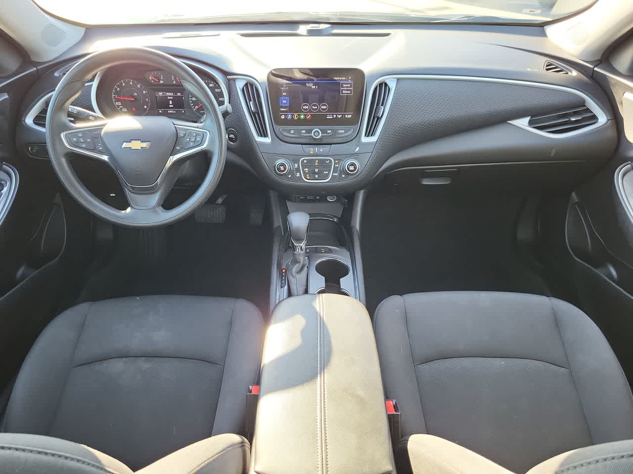 Thumbnail: 2024 Chevrolet Malibu - 18