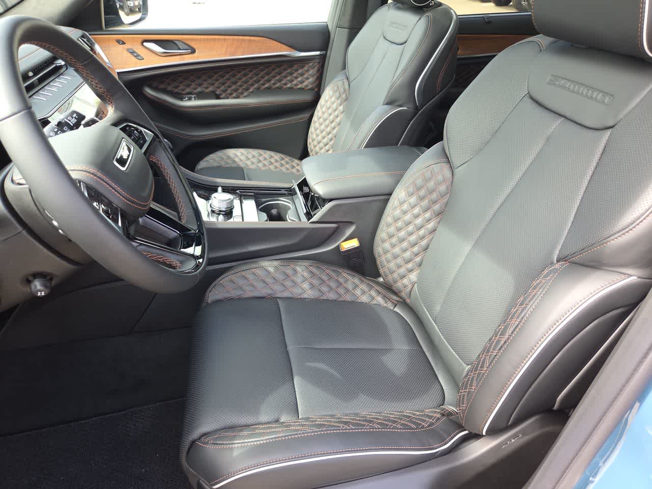Thumbnail: 2026 Jeep Grand Cherokee - 19