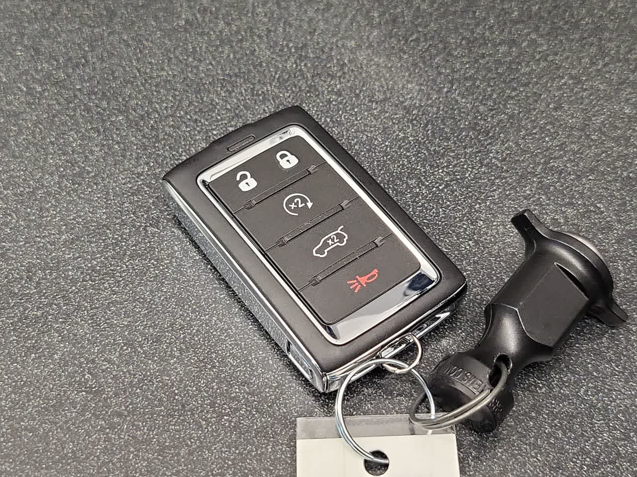 Thumbnail: 2025 Jeep Grand Cherokee - 28