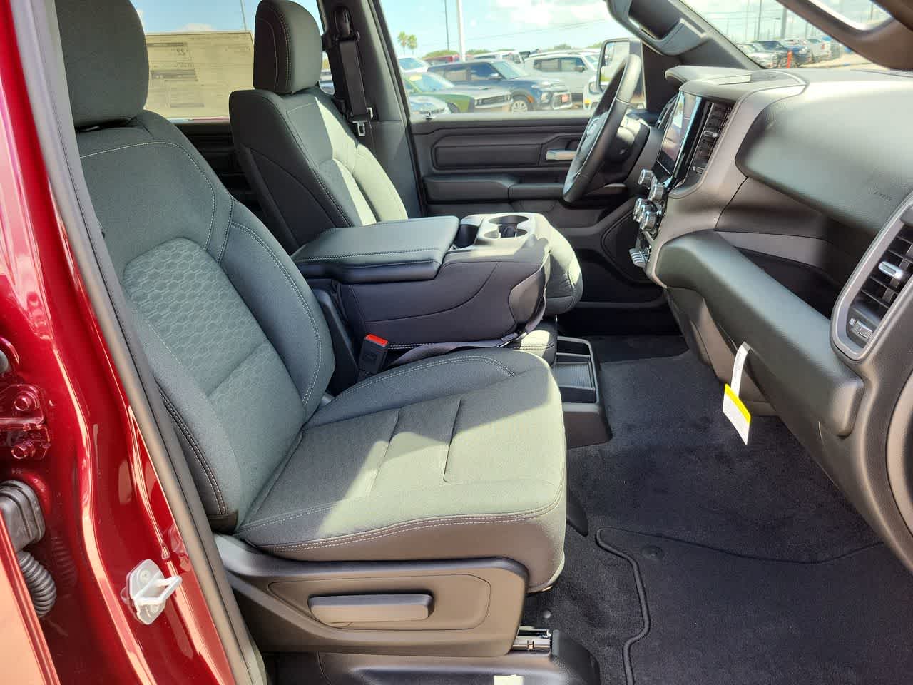 Thumbnail: 2025 RAM 1500 - 22