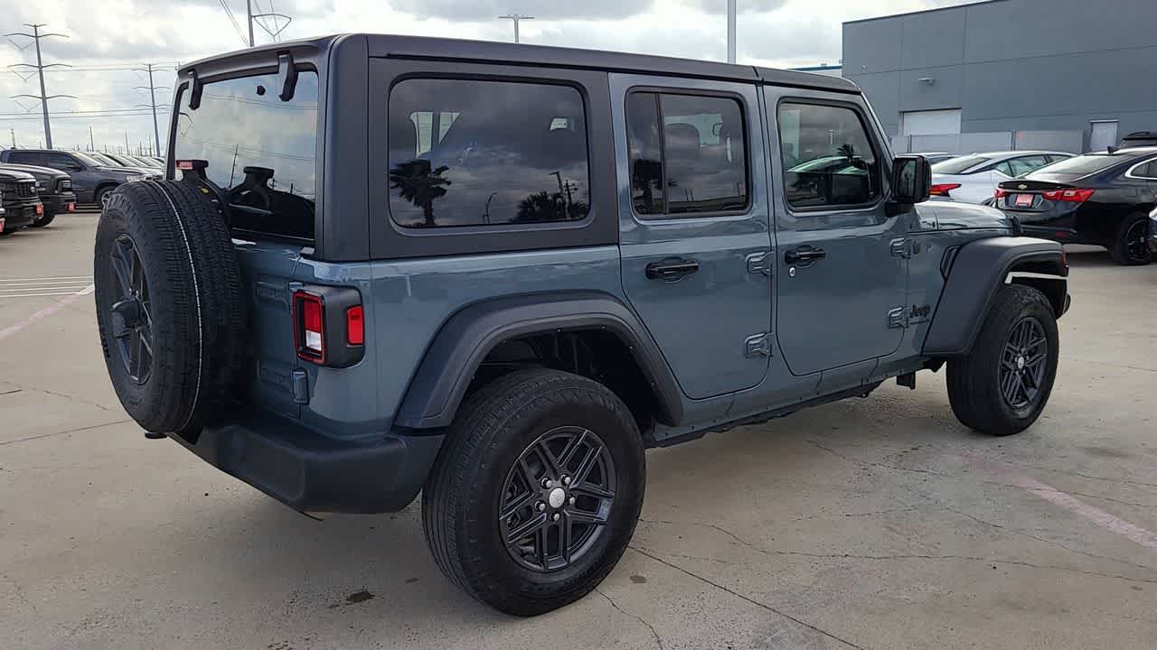 Thumbnail: 2024 Jeep Wrangler - 8