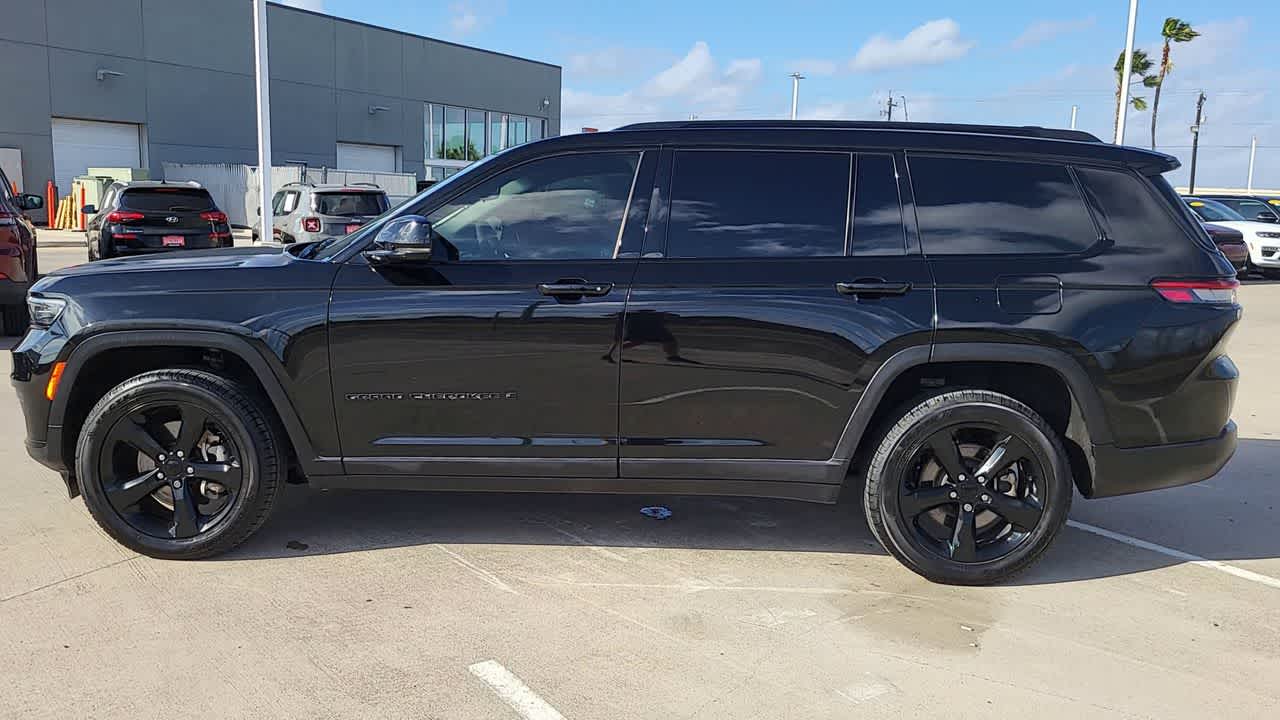 Thumbnail: 2023 Jeep Grand Cherokee - 5