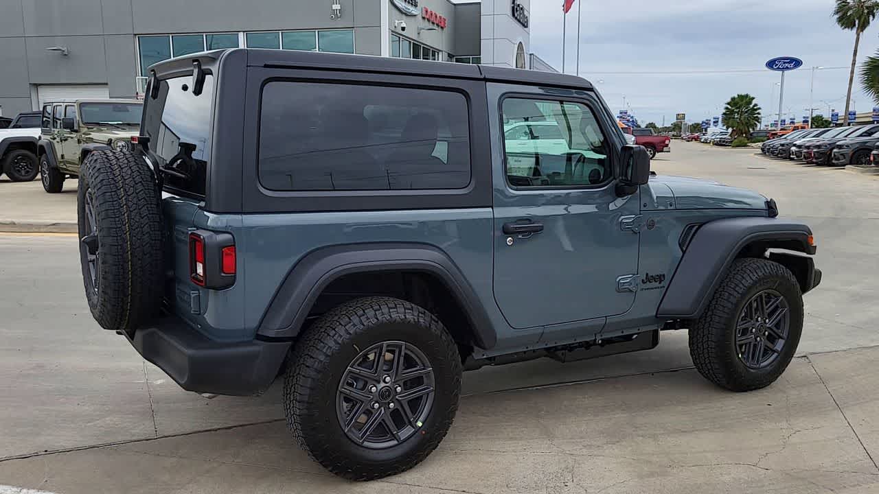 Thumbnail: 2026 Jeep Wrangler - 8