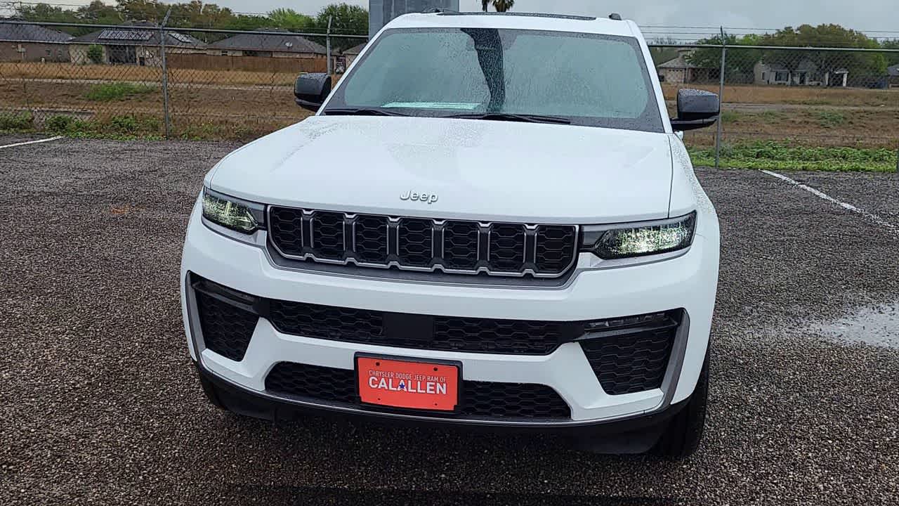Thumbnail: 2026 Jeep Grand Cherokee - 3