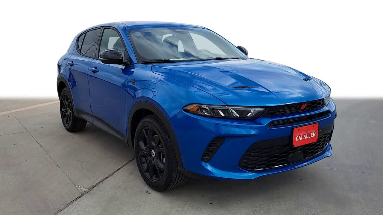 2025 Dodge Hornet GT photo 2