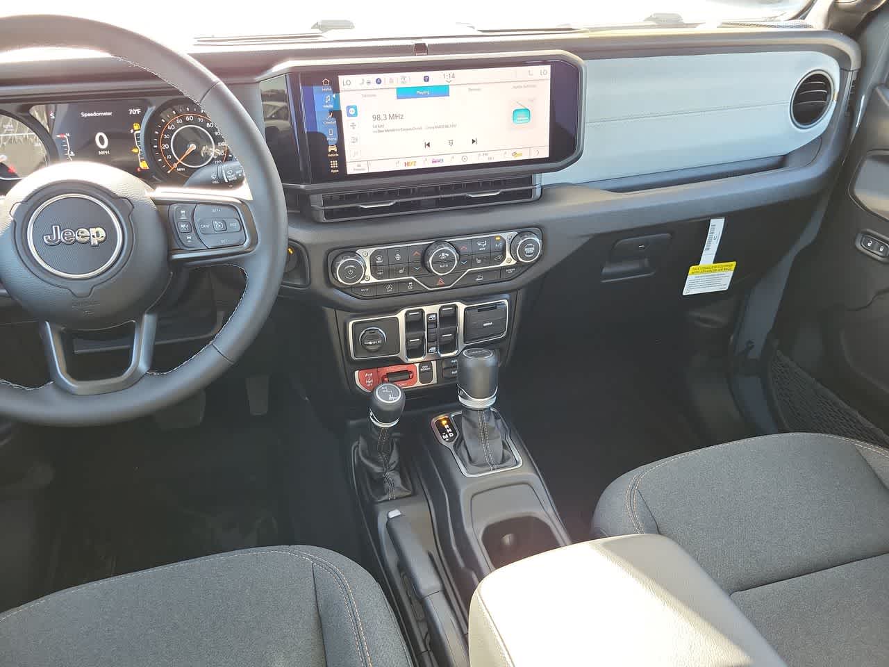 Thumbnail: 2026 Jeep Gladiator - 24